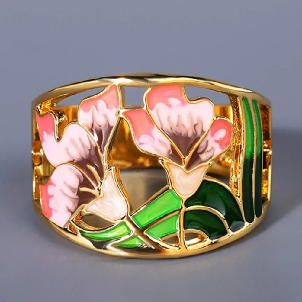Hedwig | Retro-Ring mit goldener Emailleblume