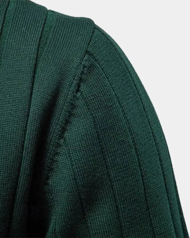 Alfred | Grüne Strickjacke mit V-Ausschnitt