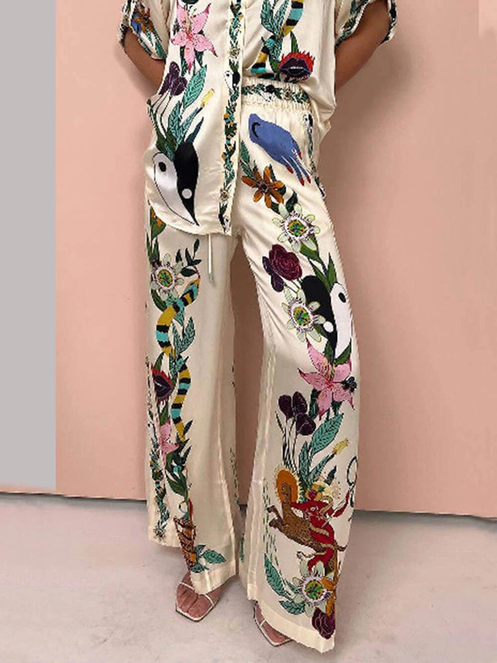 Selma | Blusen- und Hosenset aus Satin mit Print einzigartig, Stil Resort