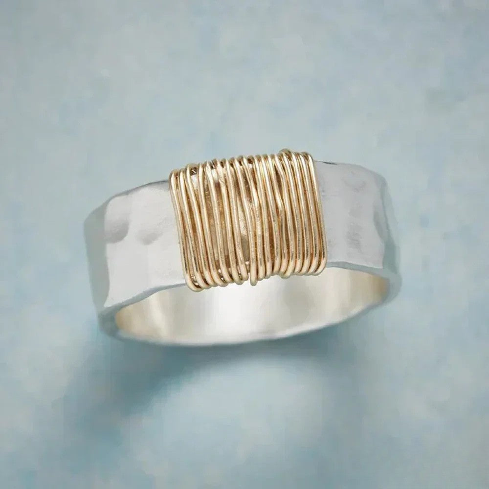 Dagmar | Vintage Ring mit Fäden