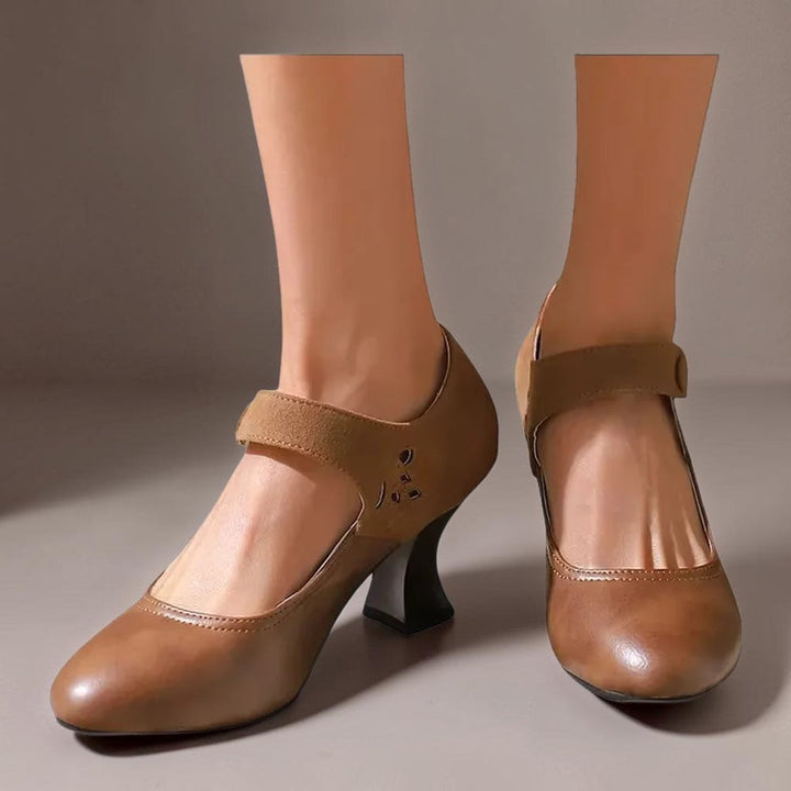 Paulina | Slip-Ons Mit Knopfband